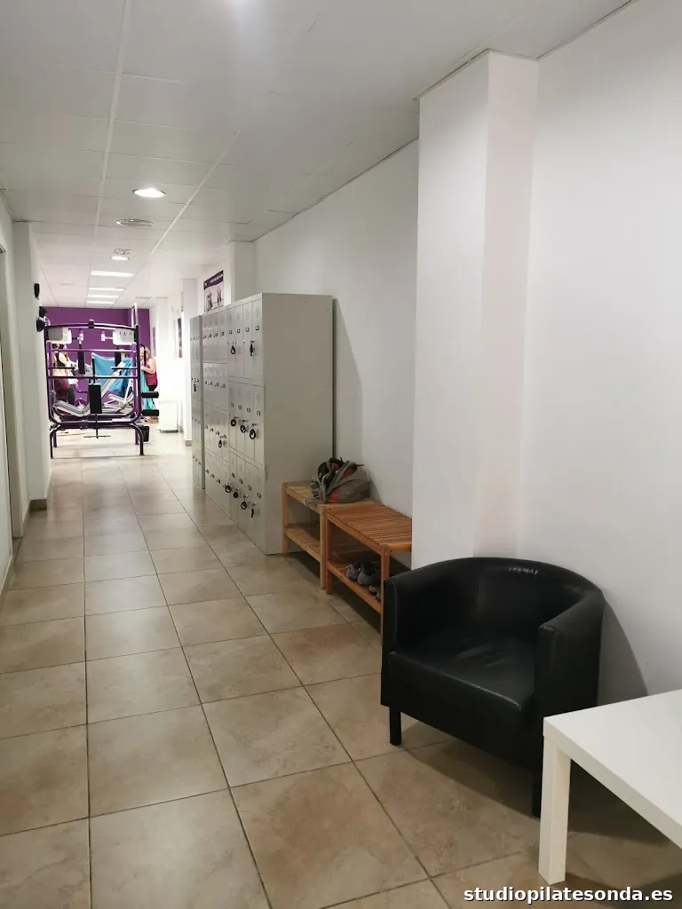 Curves Rubí - Gimnasio para Mujeres Barcelona