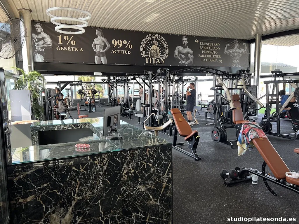 Gimnasio Titan M-M