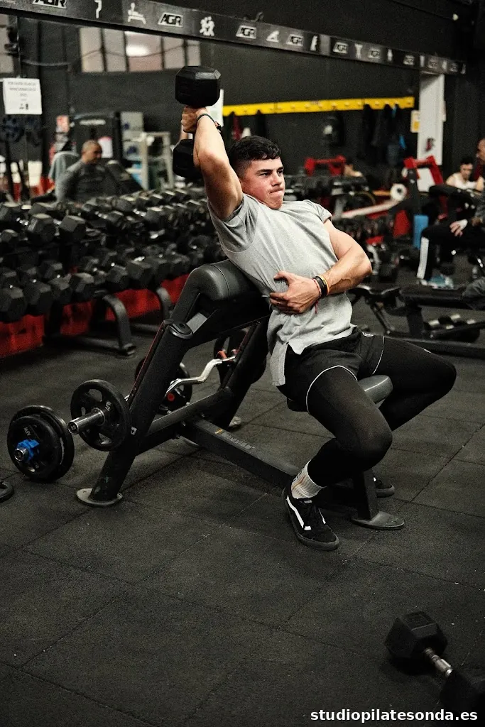AGR Centro de Entrenamiento Personal Alberto Giménez