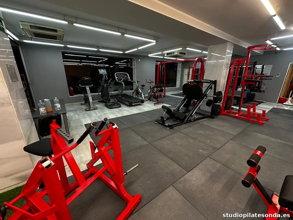 BEYFIT GYM CENTER (gimnasio)