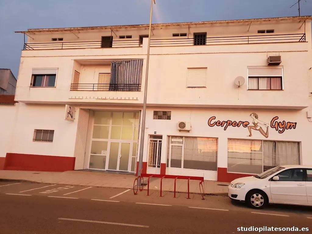 Corpore Gym Gimnasio Femenino y Escuela de Baile