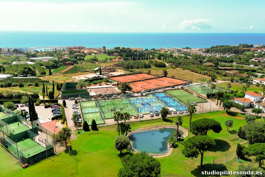 Tennis, Padel i Pitch and Putt Mora