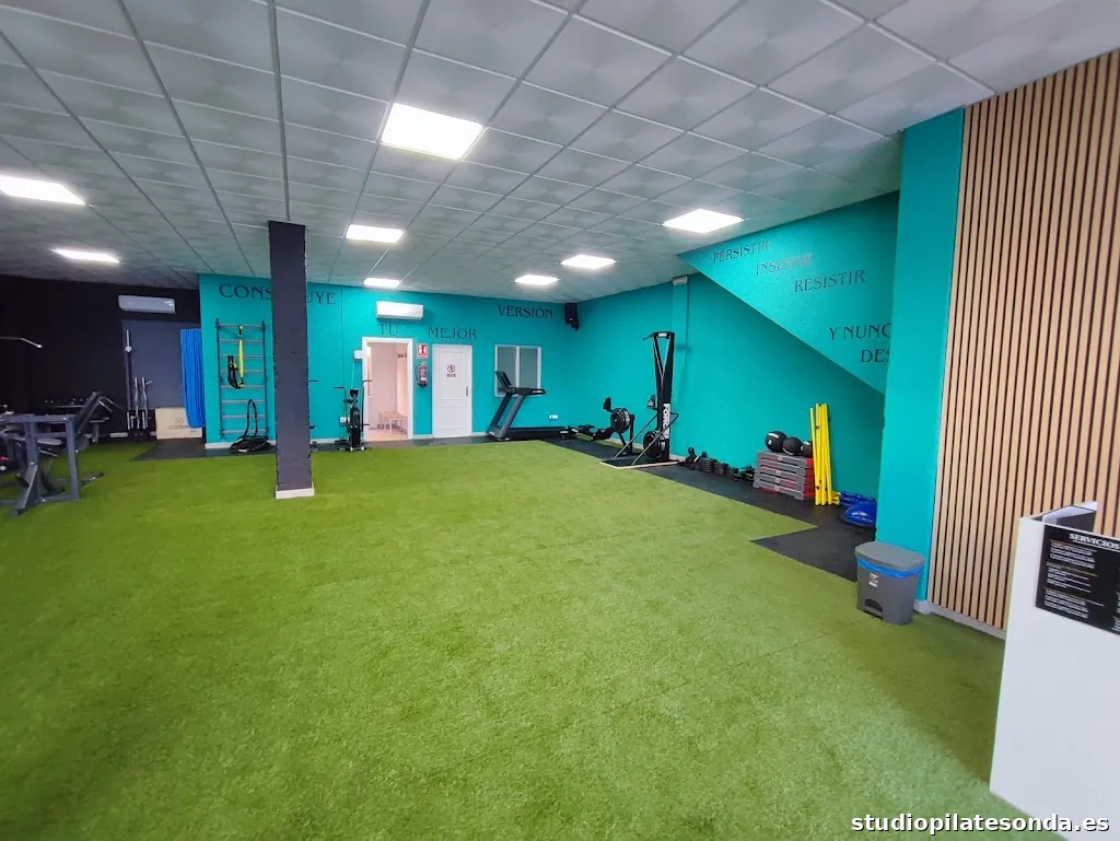 CENTRO DE ENTRENAMIENTO PERSONAL ATENAS