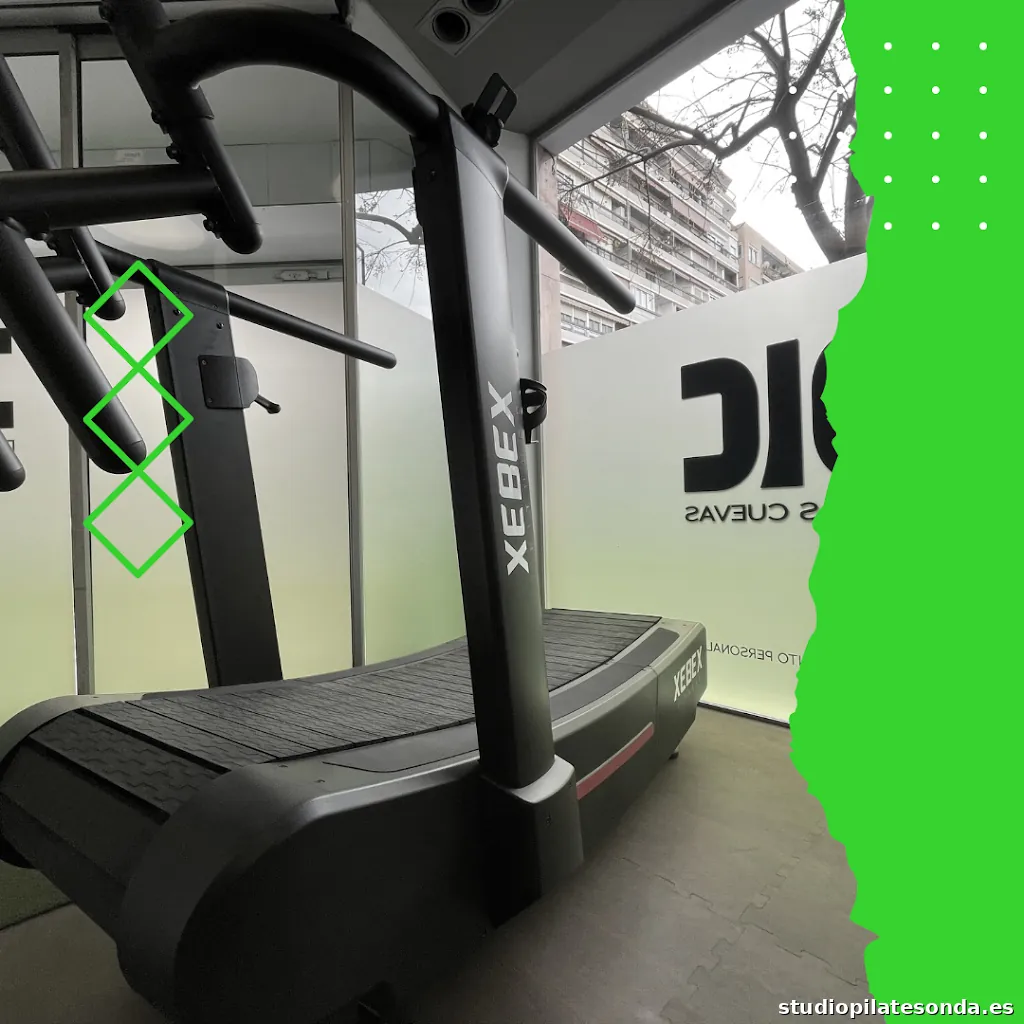 Gimnasio DE LAS CUEVAS, entrenamiento personal y grupos reducidos.